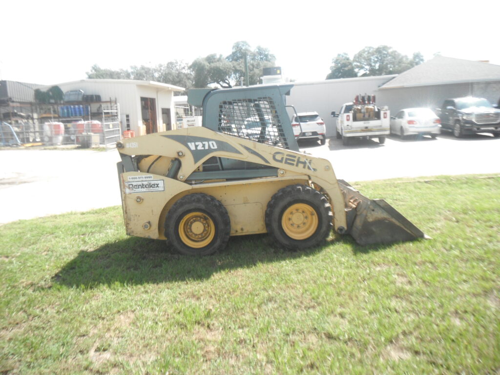 GEHL V270 Skid Steer Loader
