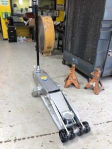 OTC Tools & Equipment 1512 Stinger 20-Ton Floor Service Jack