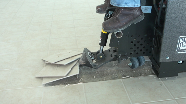 5000DL ride-on floor scraper