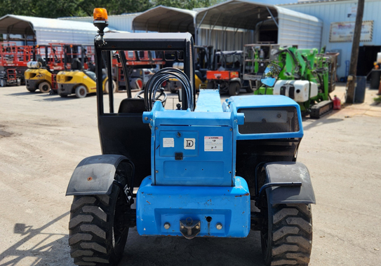 Genie 5519 5000 LBS 19' Reach Forklift